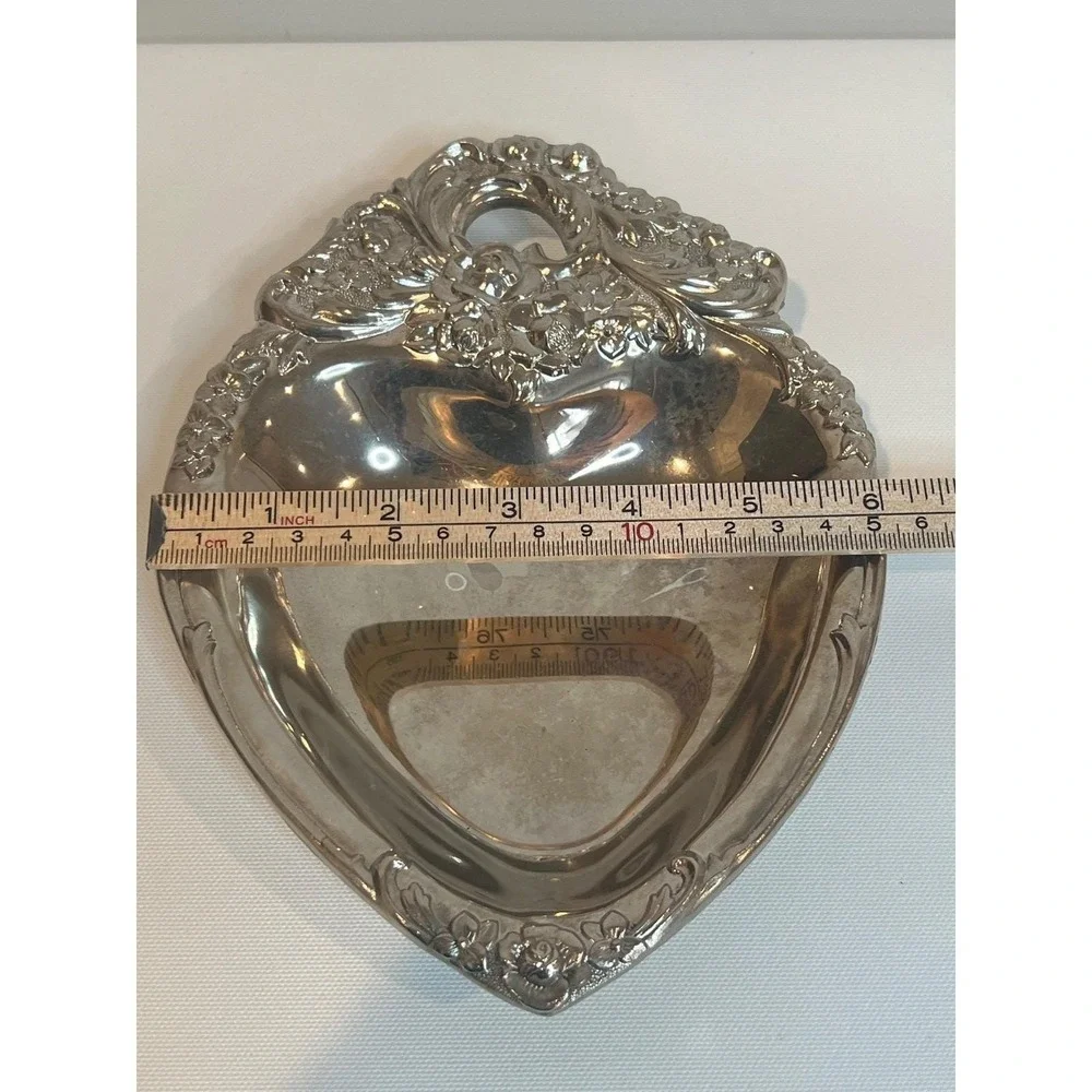 Leonard Silverplate Trinket ‎ Vanity Dish Ornate Heart Shaped Floral Italy VTG